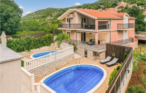 5 Bedroom Awesome Home In Zagvozd